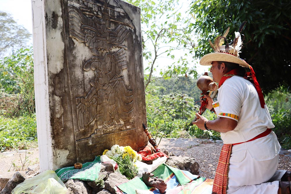 Indígenas Mayas piden en ritual sagrado el fin de la ola de violencia en el sur de México