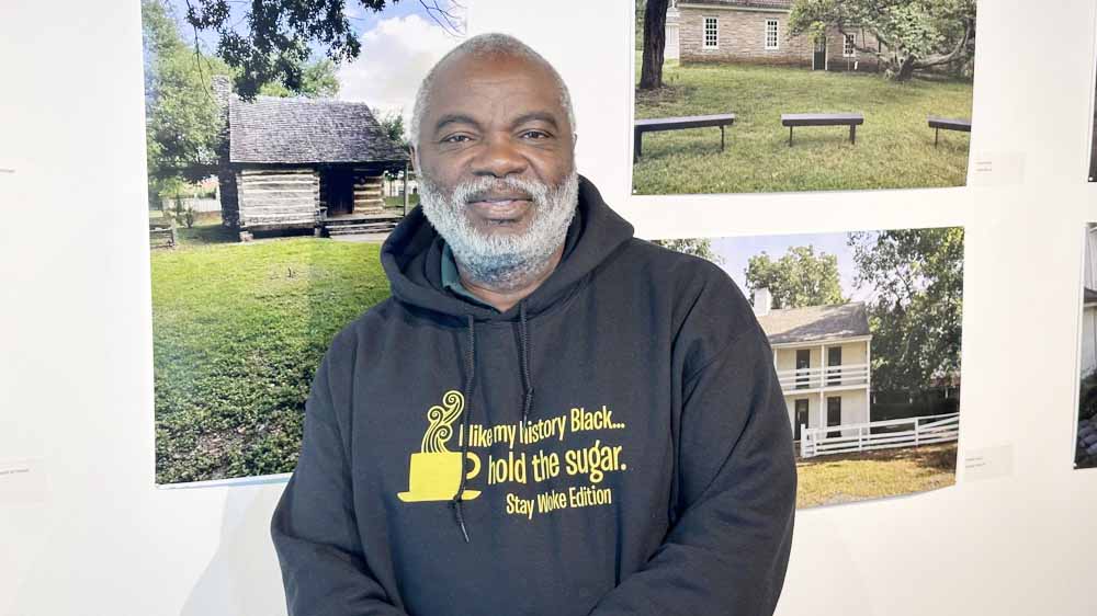 Desde las chozas de esclavos en EEUU: la lucha de un hombre por mantener viva la memoria