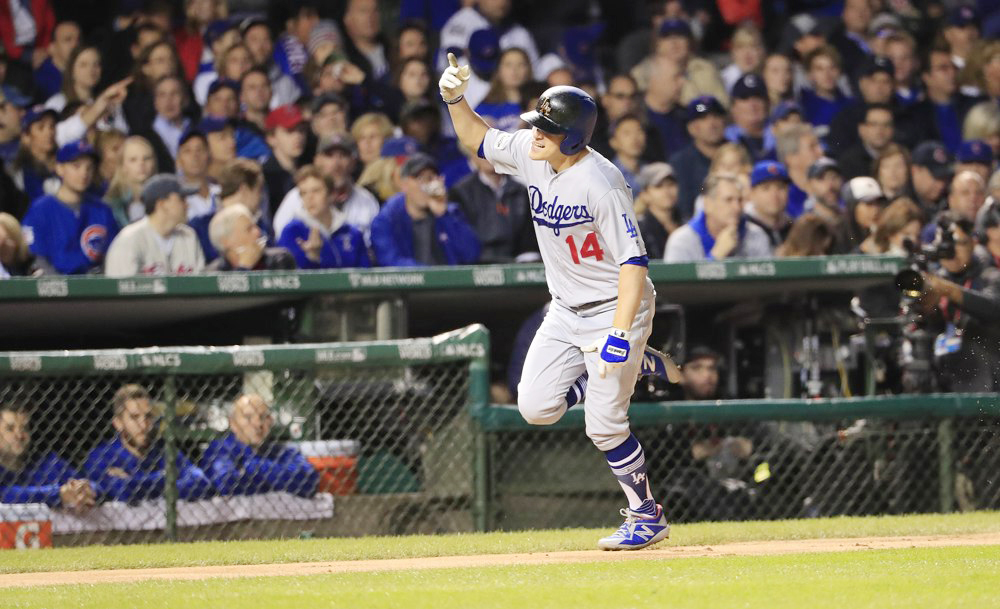 El puertorriqueño ‘Kike’ Hernández renueva con los Dodgers