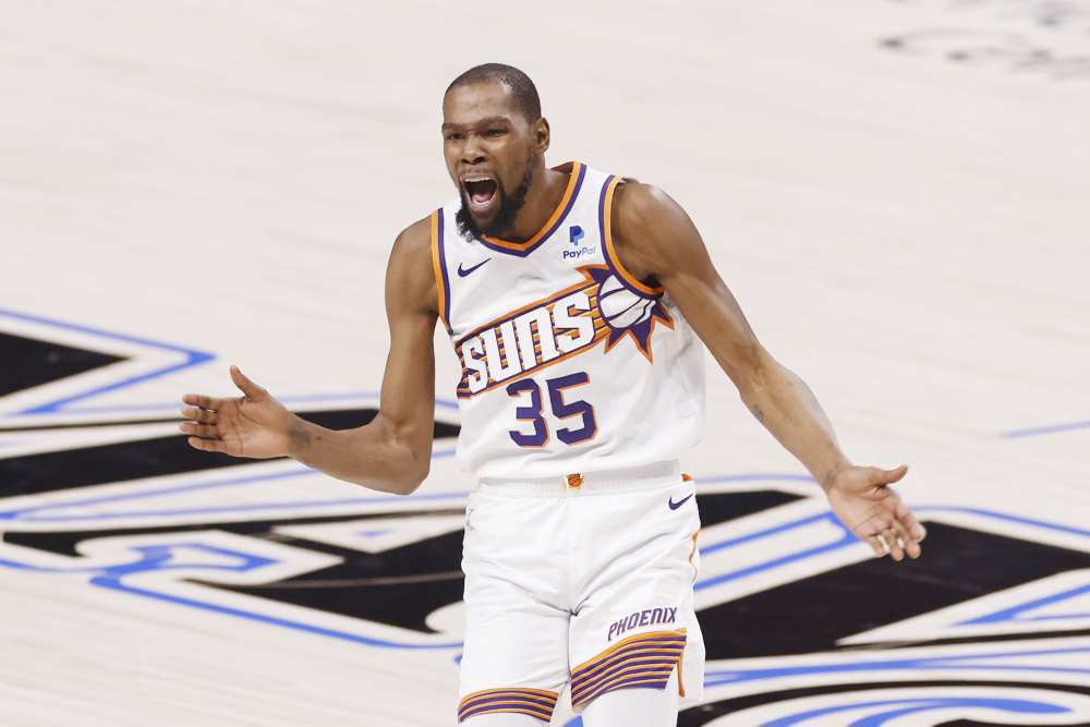123-113. Los Suns se imponen a los Lakers en un duelo clave del Oeste