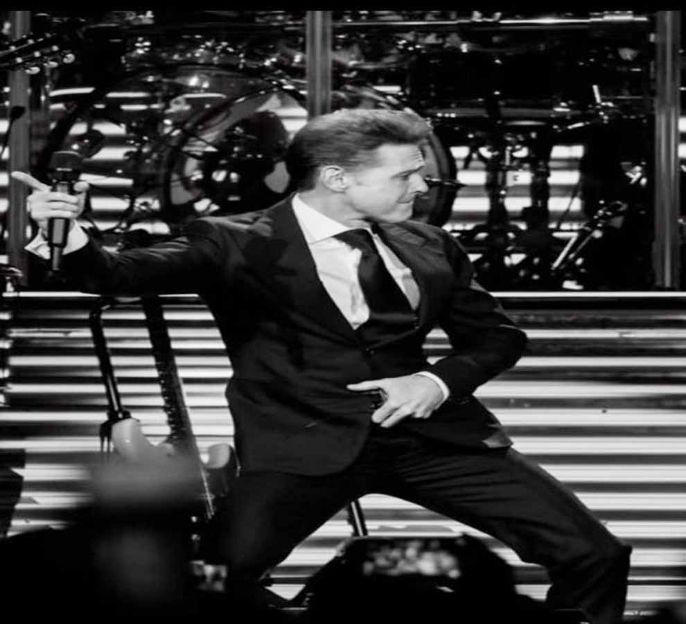 Venezolanos incrédulos con la recaudación millonaria en el concierto de Luis Miguel