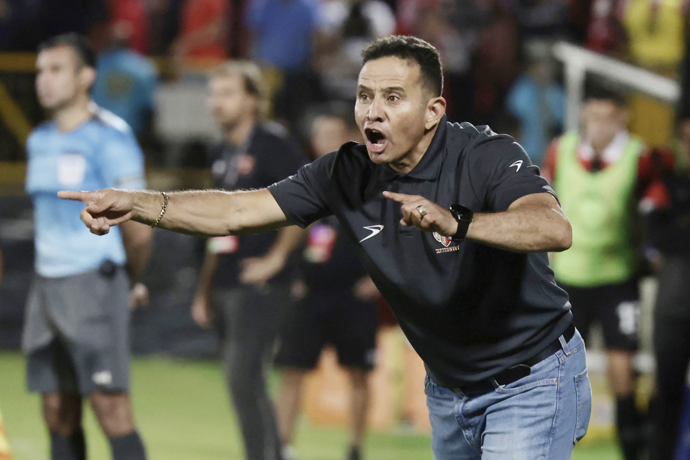 Olivas cree que Real Estelí ahora es más peligroso, pero no se fía del América