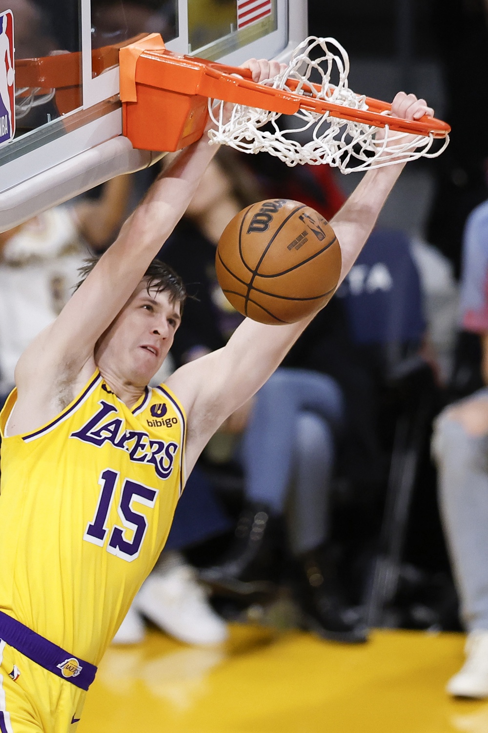105-114. Reaves dirige el triunfo en Boston de unos Lakers sin LeBron ni Davis