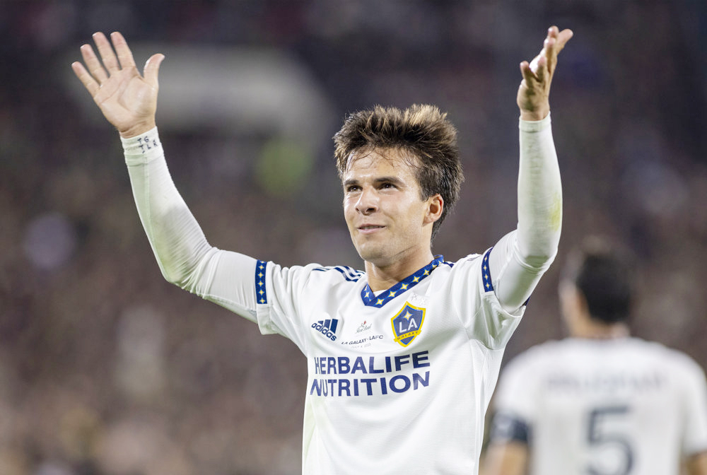 Riqui Puig toma las riendas sin ‘Chicharito’: “Siempre me ha gustado ser protagonista”