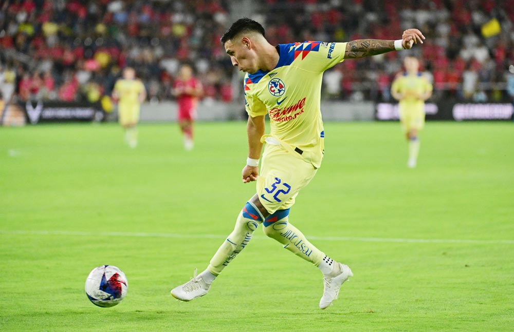 El argentino Leo Suárez sale del campeón América para fichar por los Pumas UNAM