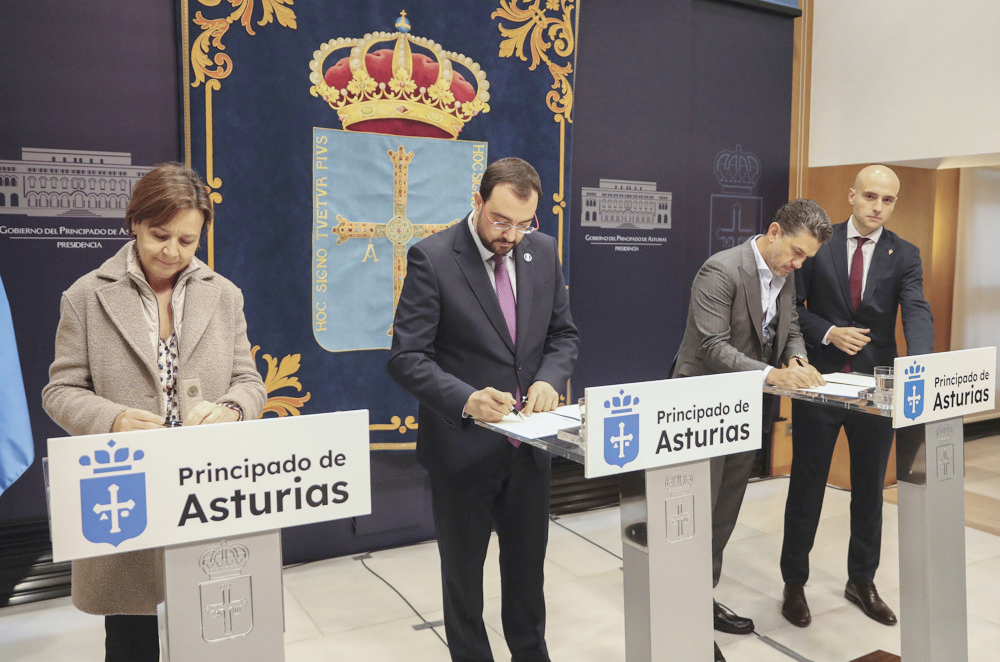 Firmado el protocolo para impulsar la candidatura de Gijón como sede del Mundial 2030