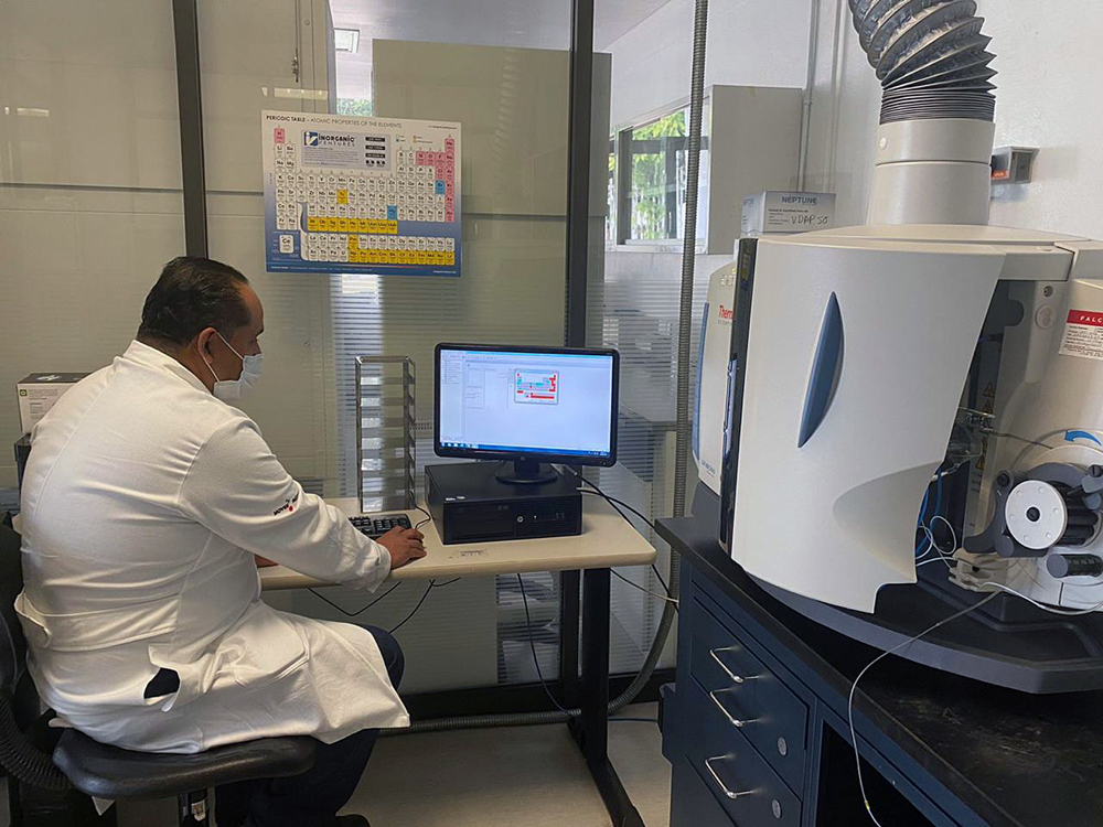 México determina que deceso de animales en centro del país fue por consumo de pollinaza