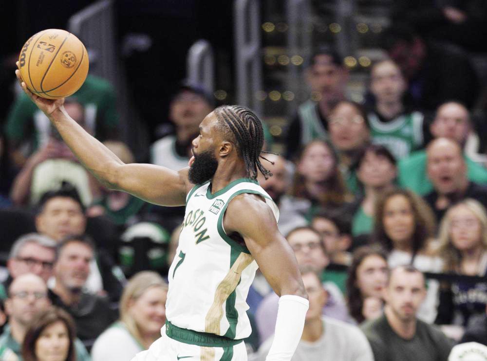 140-88. Los Celtics se vengan de los Warriors con una paliza y suman 11 victorias seguidas