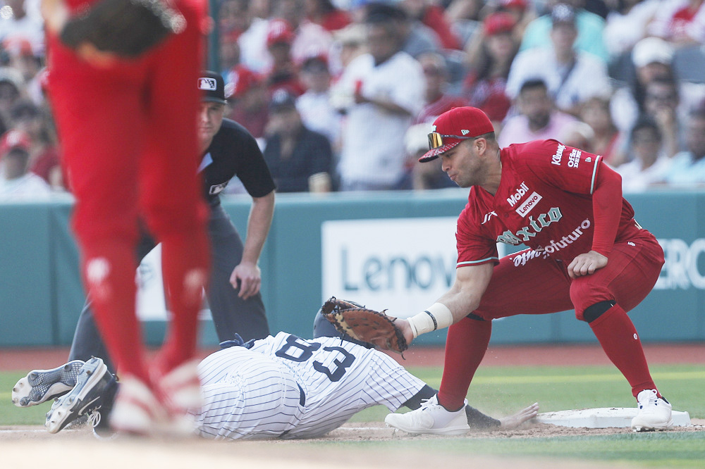 4-3. El dominicano Canó guía la victoria de Diablos Rojos en el regreso de Yankees al CDMX