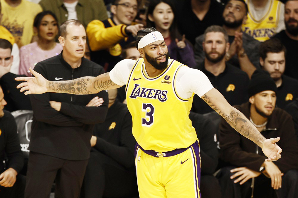 150-145. Los Lakers desarman al mejor ataque de la NBA con una exhibición ofensiva