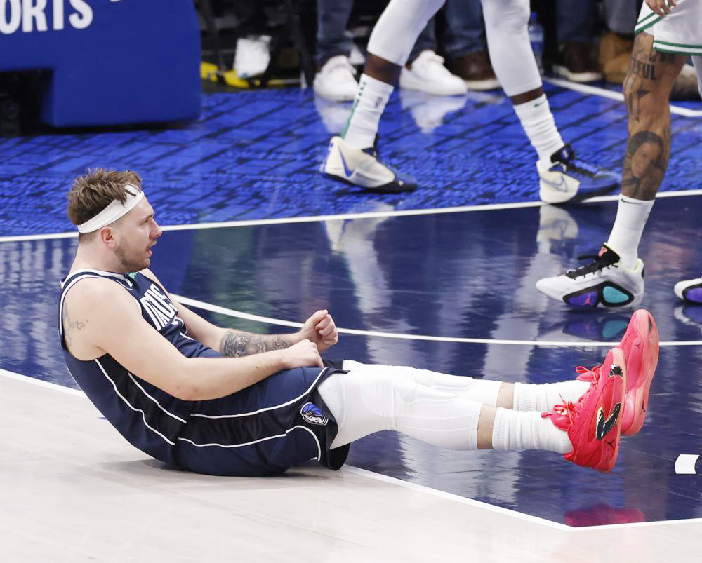 109-99. Doncic frena ante los Warriors su racha de 7 triples dobles pero los Mavericks ganan