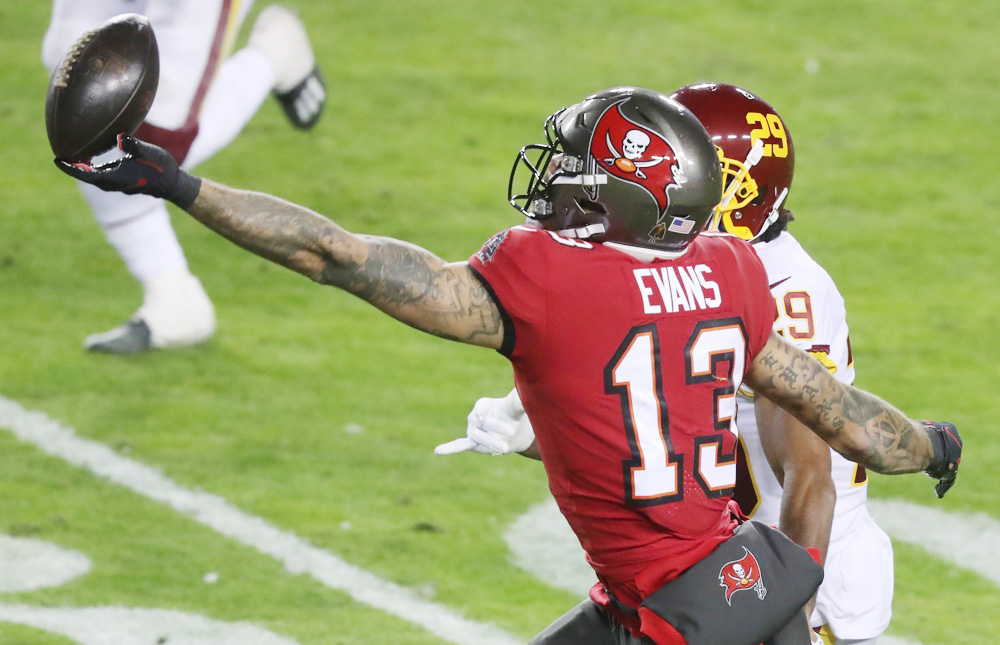 El veterano Mike Evans firma extensión por 52 millones de dólares con Buccaneers