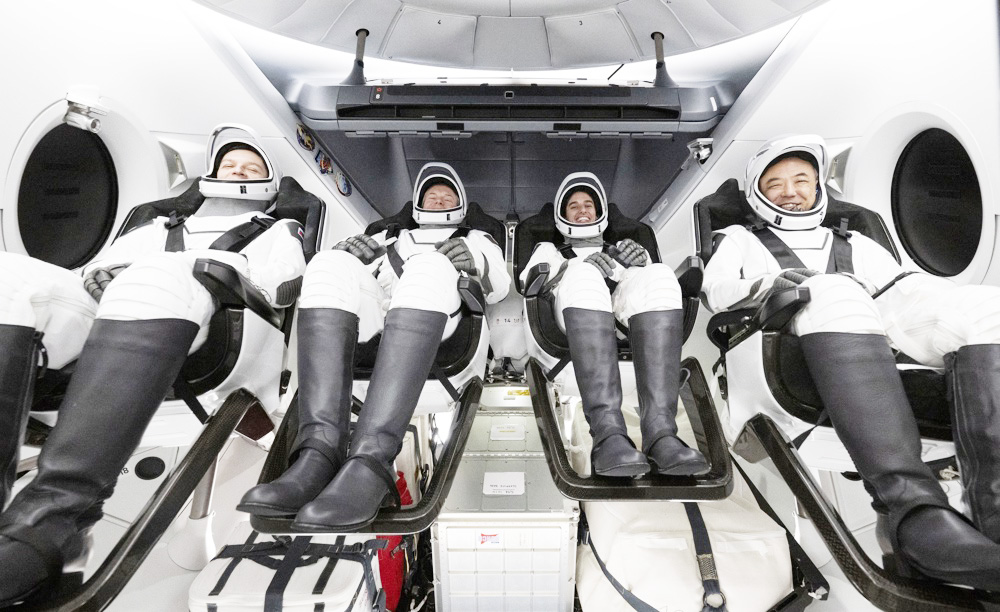 Los cuatro tripulantes de la misión Crew-7 de la NASA regresan con éxito del espacio