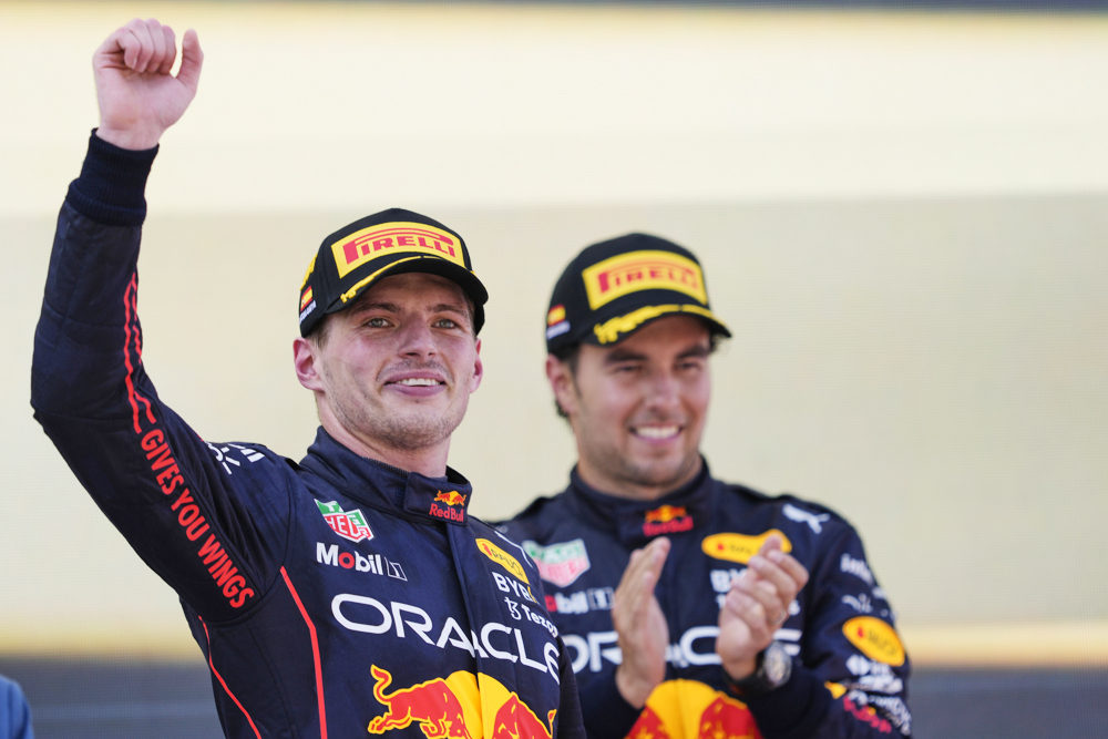 ‘Checo’ Pérez cree que sería “un golpe” para Red Bull la salida de Max Verstappen