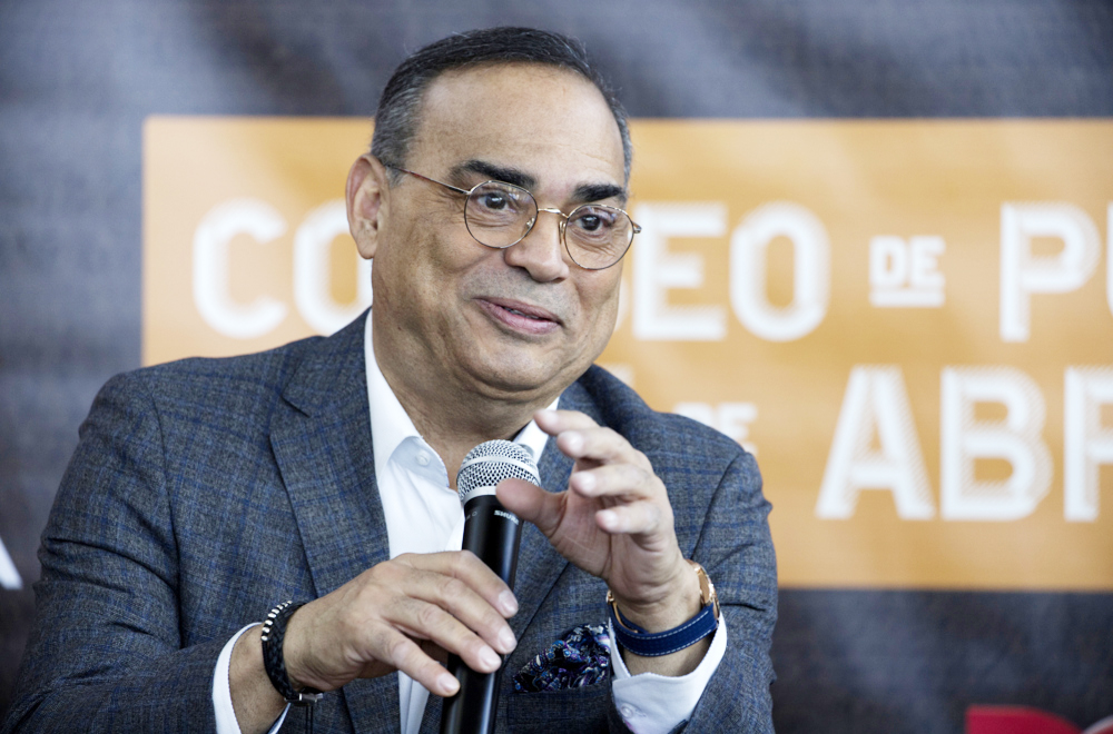 Gilberto Santa Rosa regresa al Radio City de Nueva York con su exitosa gira “Auténtico”