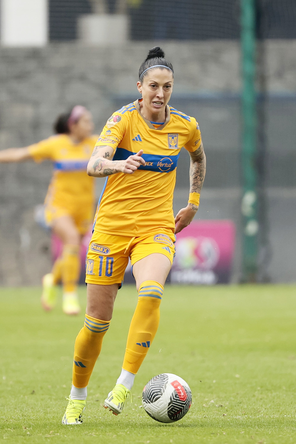 Tigres, con gol de Jenni Hermoso y la dirección de Milagros Martínez, extiende su invicto