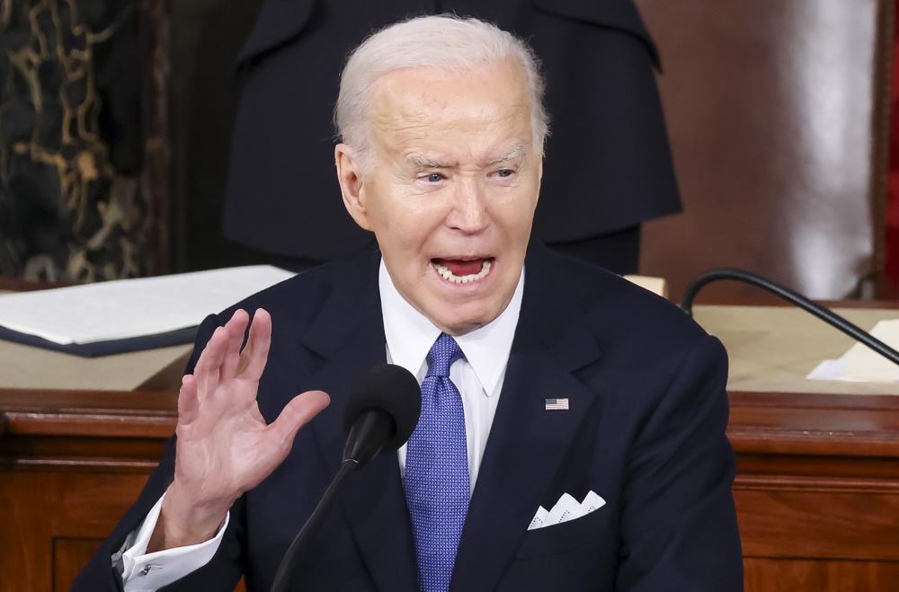 Títle: Biden se desmarca de Trump: “No demonizaré a los inmigrantes ni separaré a las familias”