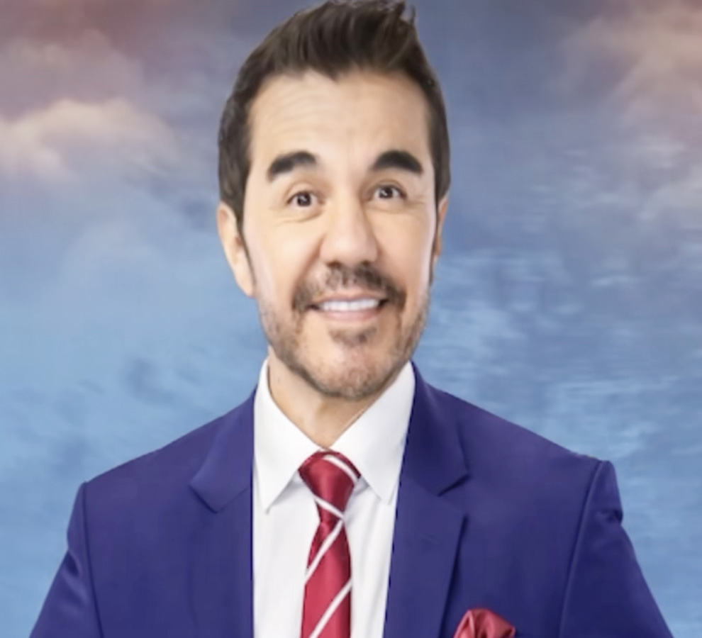 Adrián Uribe quiere a Luis Miguel y Verónica Castro en su programa