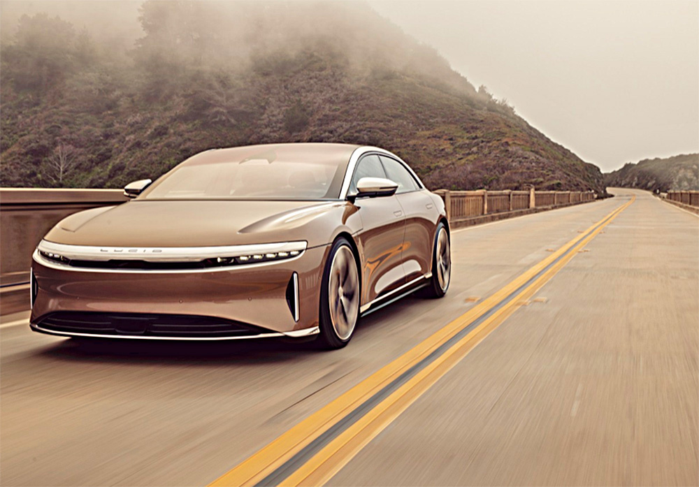 Los mejores vehículos eléctricos de lujo del 2024 por popularidad