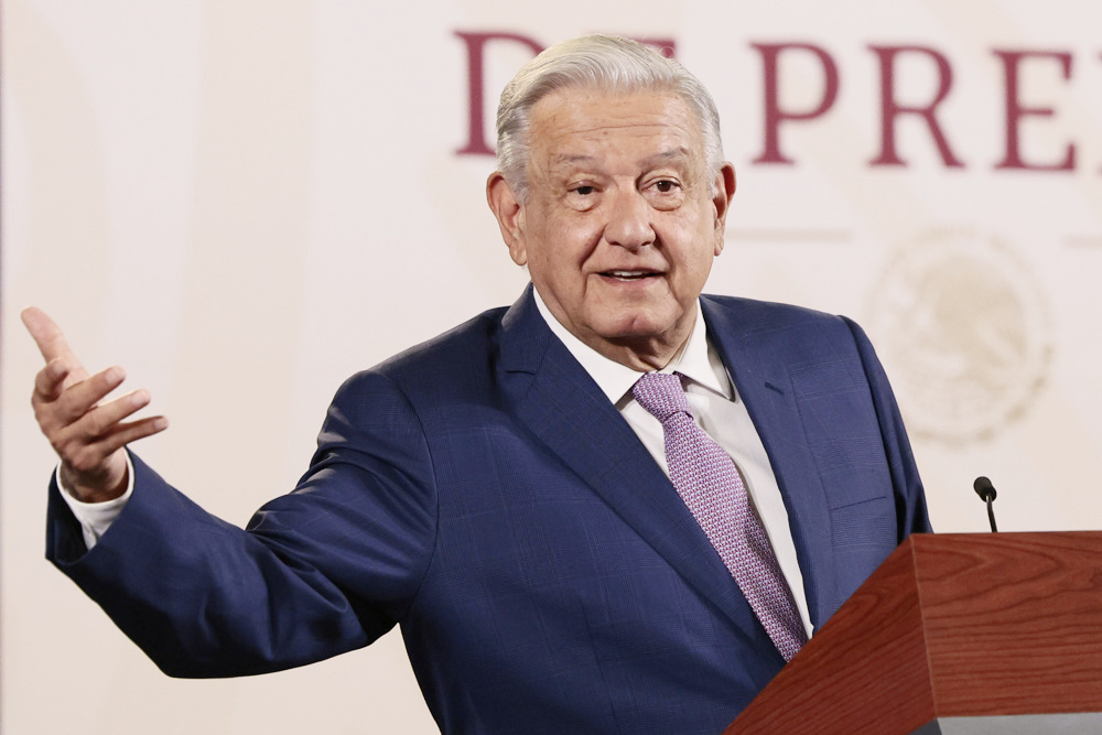 López Obrador invita a la Banda MS a tocar en la fiesta de Independencia