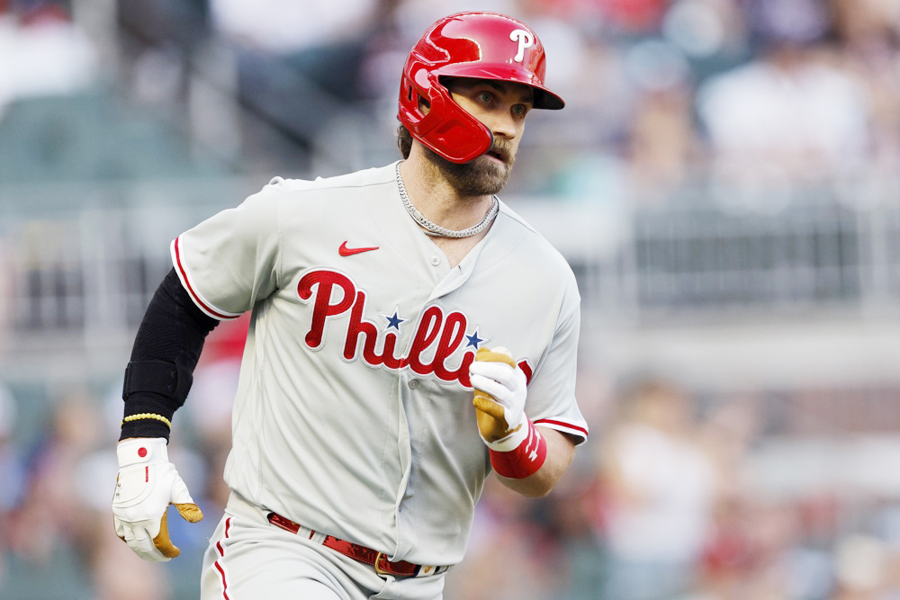 Bryce Harper acapara los reflectores de la MLB
