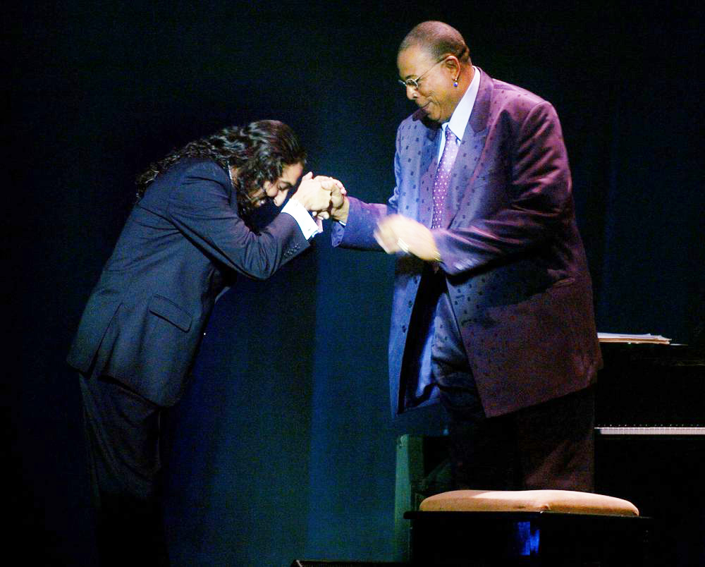 Chucho Valdés dona a la Biblioteca del Congreso de EE.UU. la partitura de ‘La Creación’