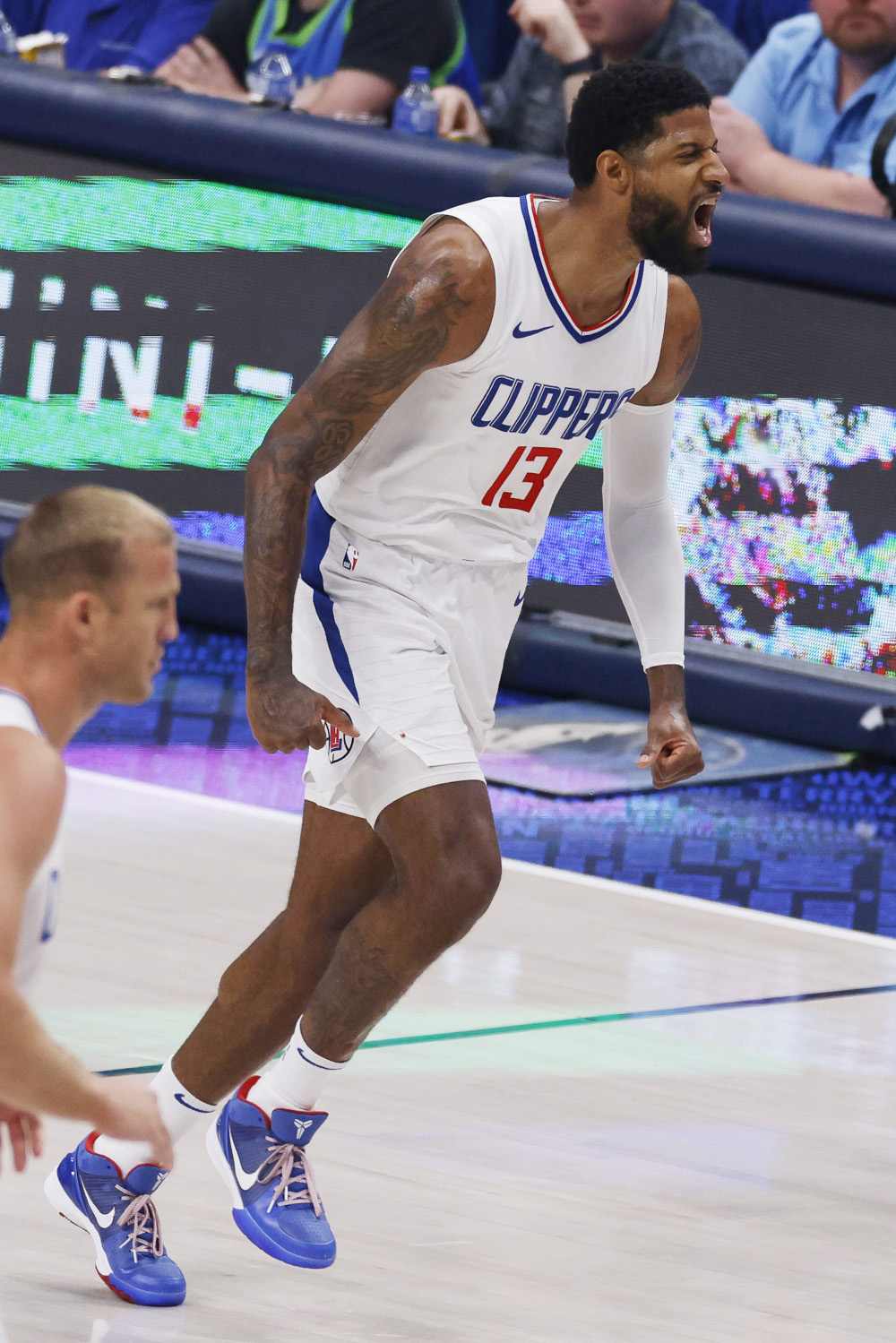 111-116. Los Clippers se llevan un partido apasionante y la serie vuelve a Los Ángeles con 2-2
