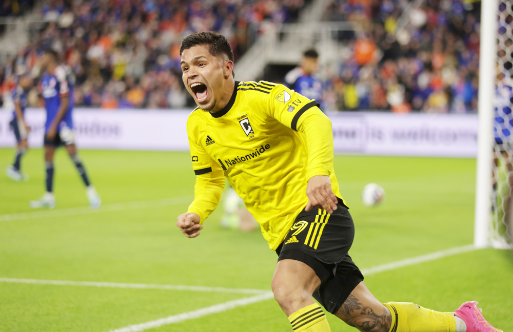 El colombiano Hernández y el Crew visitan México para terminar la tarea ante Monterrey