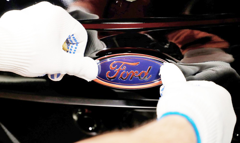 Ford retrasará hasta 2027 la fabricación de su nuevo SUV de grandes dimensiones