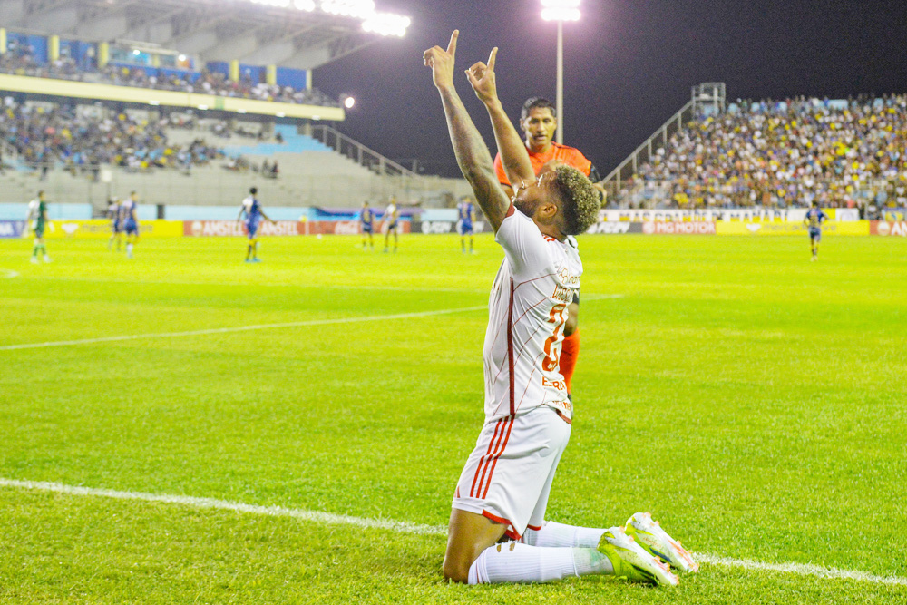 1-2. Internacional se reencuentra con el gol y saca los tres puntos en su visita a Delfín