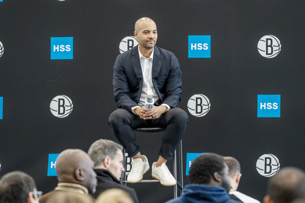 Jordi Fernández aspira a ilusionar a los Nets pero evita comparaciones con los Knicks