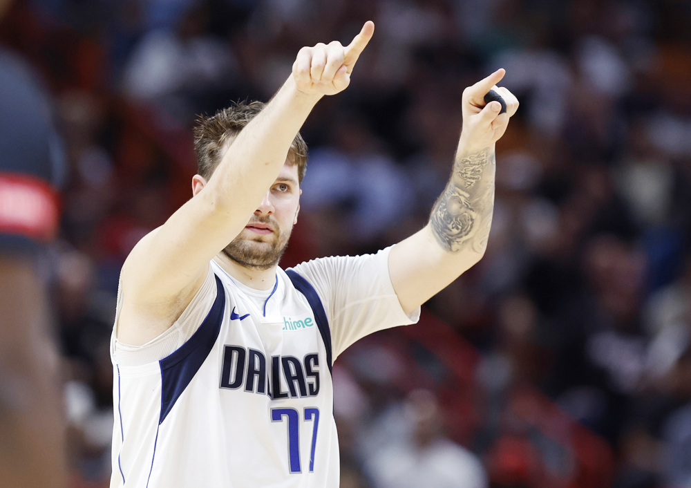 92-111. Doncic y los Mavericks siguen en modo apisonadora