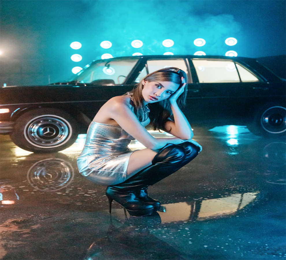 Maga Córdova explora el empoderamiento femenino en el nuevo tema “Vuelvo A Volar” (Highlighter)