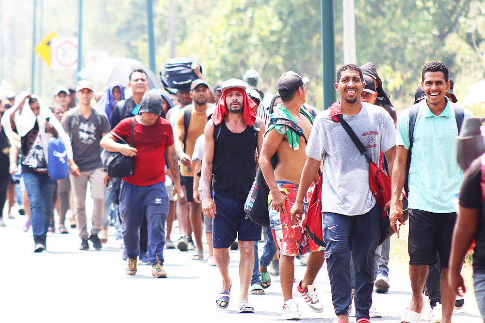 Habitantes de la frontera sur critican que México dé 110 dólares a migrantes deportados