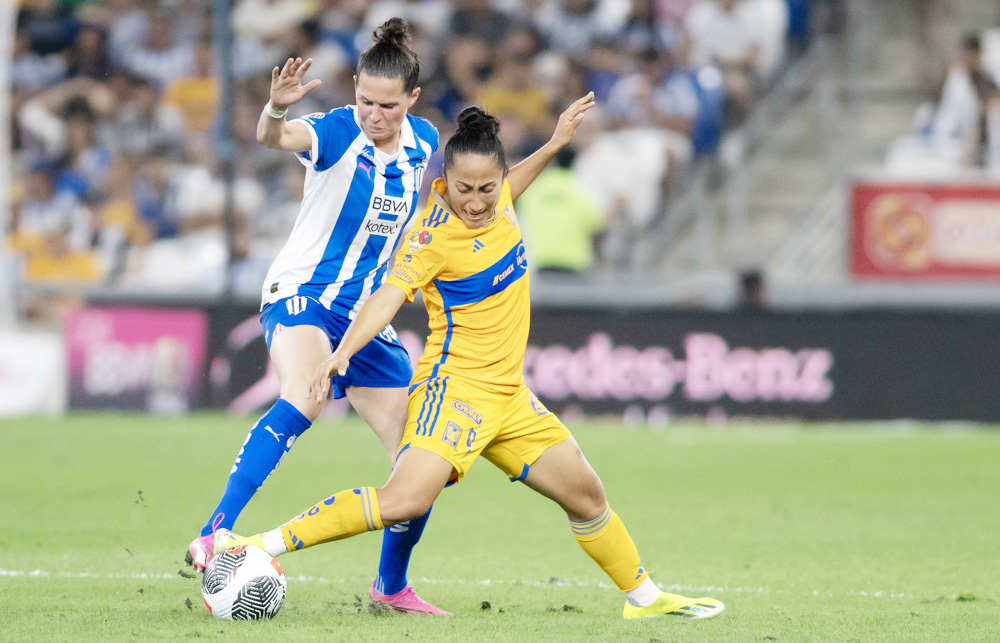 La neerlandesa Van Dongen abre el camino de la goleada de Monterrey, que es segundo