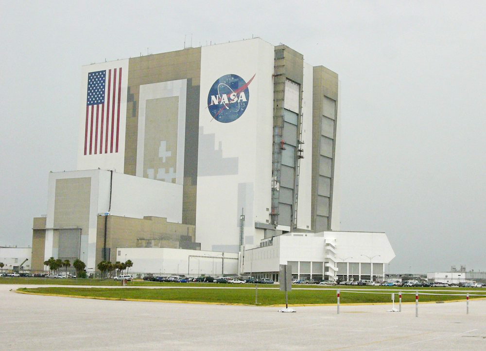 La NASA selecciona a tres empresas para avanzar el desarrollo de su vehículo lunar