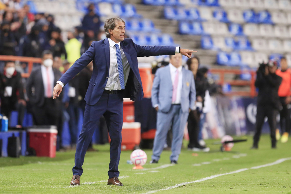 El Pachuca, del uruguayo Guillermo Almada, por continuar cuento de hadas a costa del América