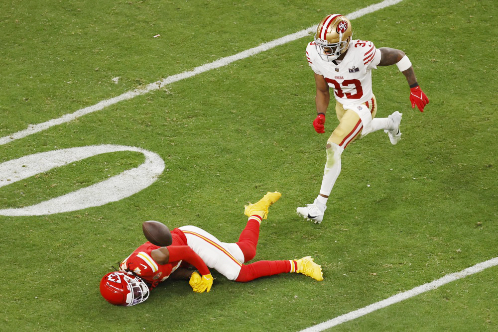 Rashee Rice, de Chiefs, enfrenta una orden de arresto con 8 cargos por accidente de auto