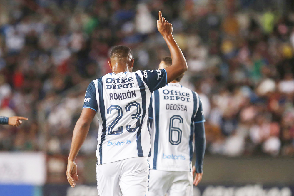 El venezolano Rondón pretende ser el único máximo goleador en el duelo Pachuca-Tigres