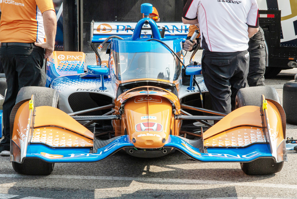 Un resistente Scott Dixon gana en Long Beach el duelo de estrategias de la Indycar