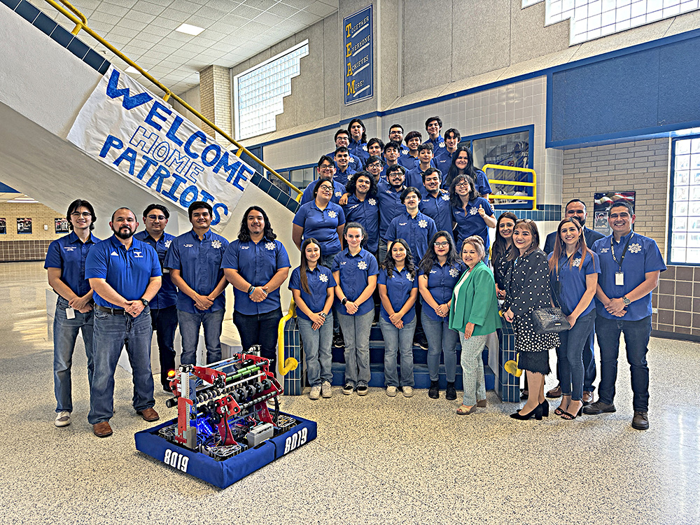 Patriot Engineering de Mission CISD asegura lugar en el campeonato mundial de robótica
