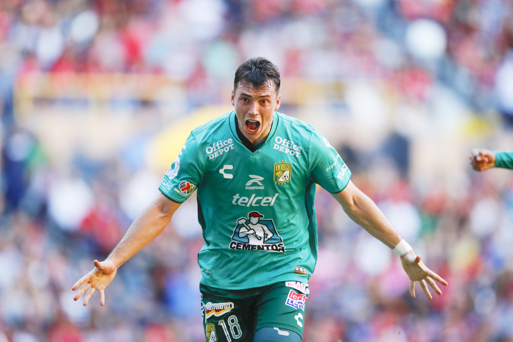 El uruguayo Viñas, con la posibilidad de meter al León a repesca y ser máximo goleador