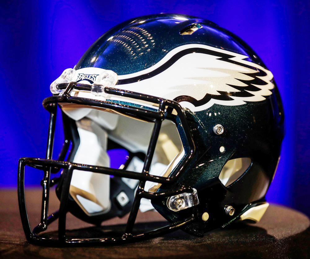 La NFL presenta nuevos modelos de cascos que elevan el nivel de seguridad de los jugadores