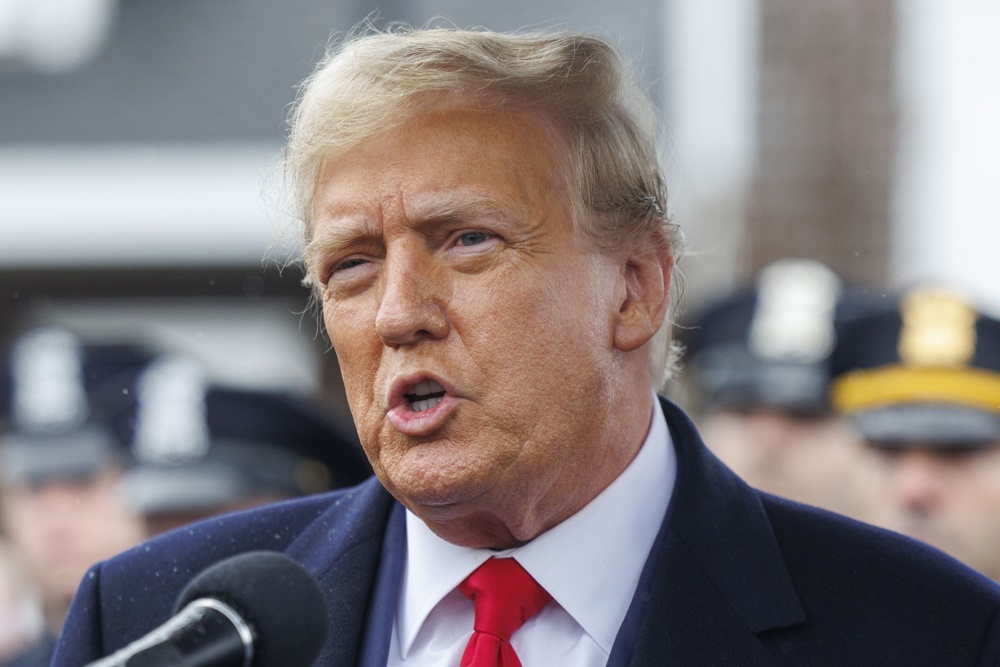 Trump sube el tono contra la migración hablando de un “baño de sangre” en la frontera