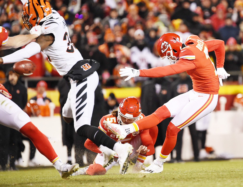 La esposa del dueño de los campeones de la NFL, respalda al jugador Harrison Butker