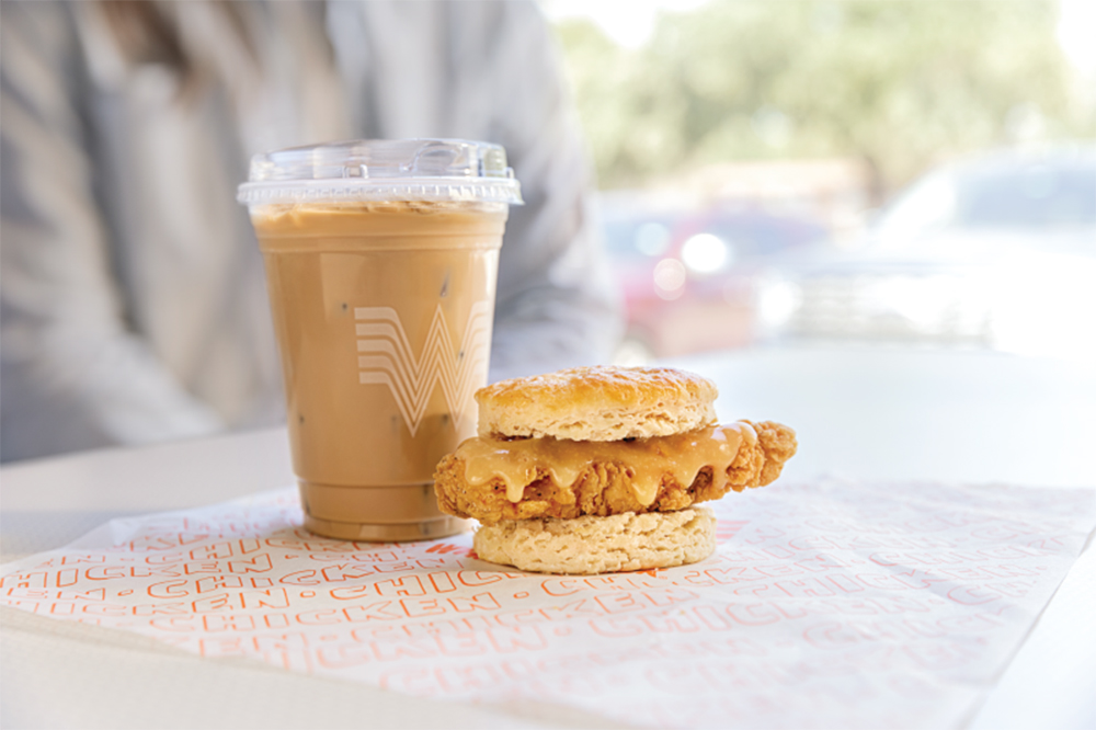 El nuevo café caliente y helado de Whataburger está aquí
