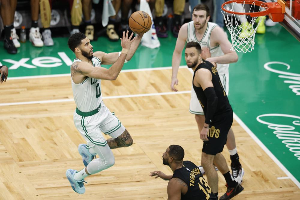 Mazzulla dice que los Celtics todavía pueden mejorar en “10 o 15 posesiones” por partido