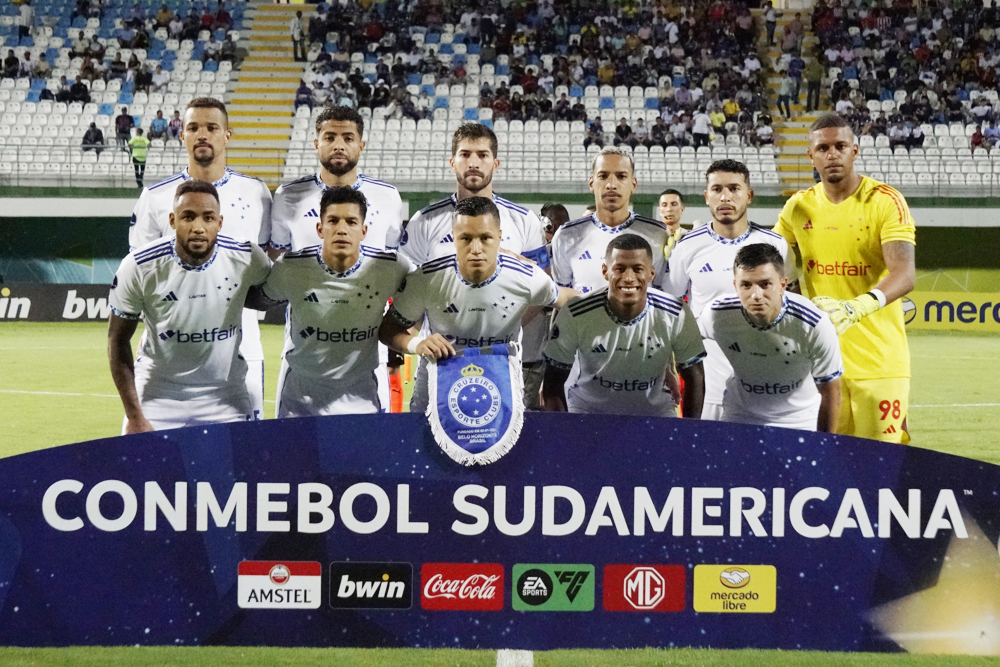 0-3. Cruzeiro golea a Alianza y se mete en la pelea por el Grupo B de la Sudamericana