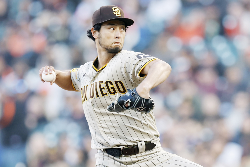 Darvish seca a los Bravos, amplía su marca sin permitir anotación y logra su victoria 200
