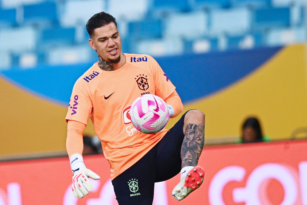 El portero Ederson se pierde la Copa América y en su lugar es convocado Rafael